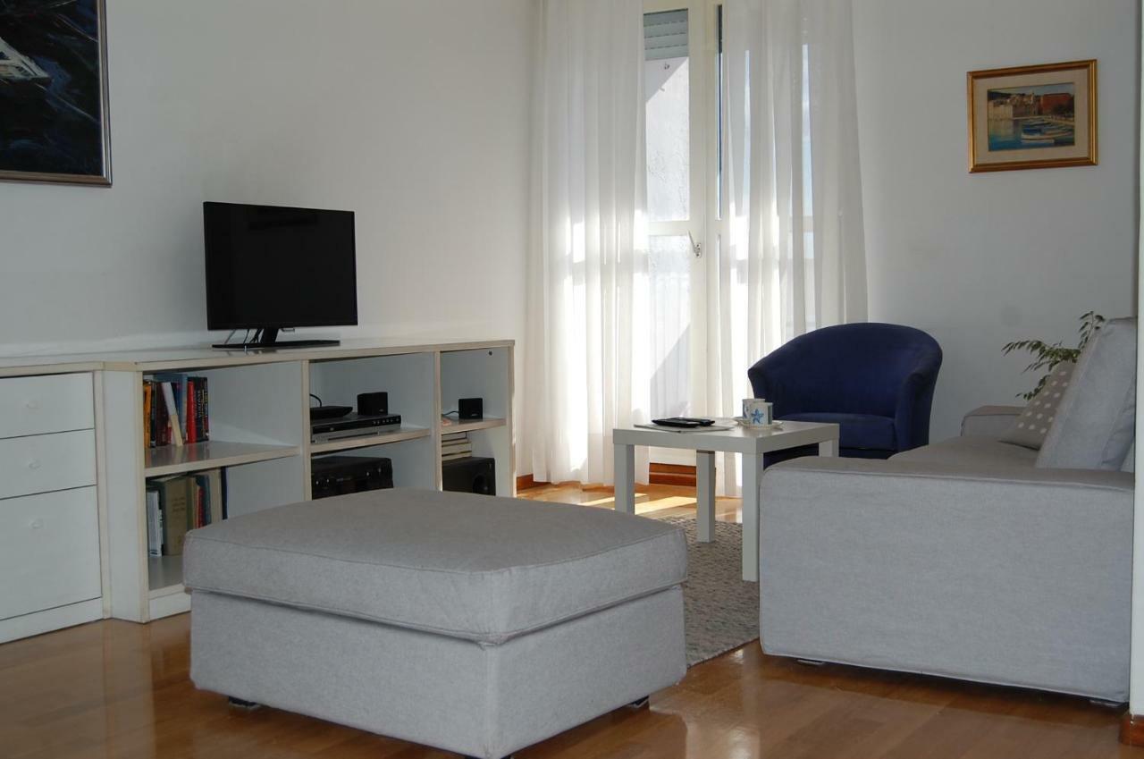 Apartment Definis 斯普利特 外观 照片